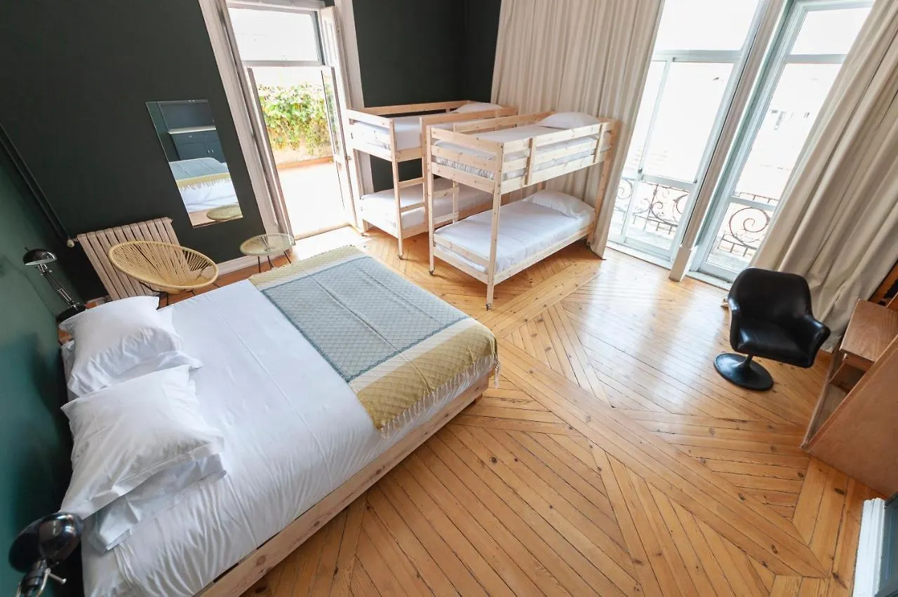 Cheese & Wine Lapa Hotel Lisbon Guest house