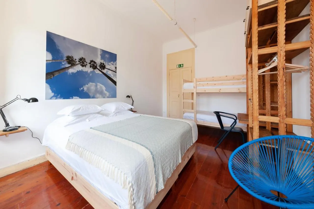 Cheese & Wine Lapa Hotel Lisbon Guest house