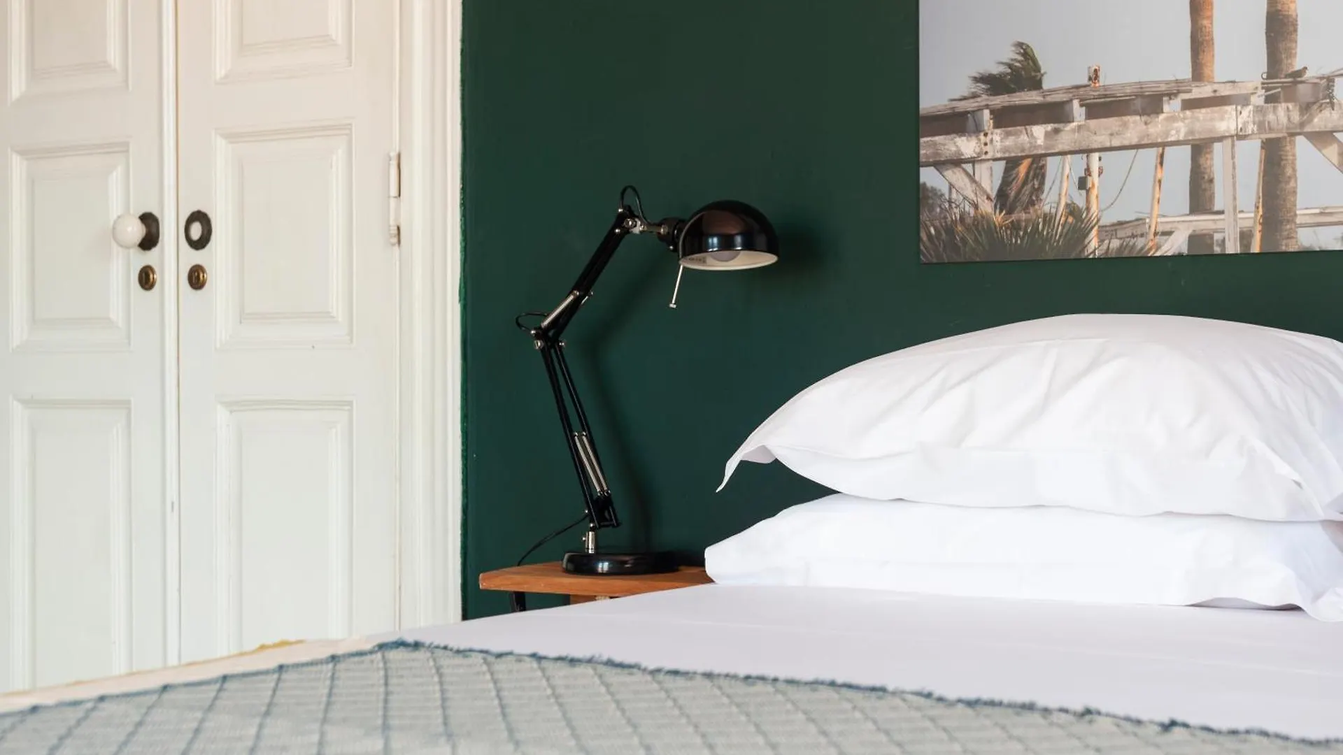 Guest house Cheese & Wine Lapa Hotel Lisbon